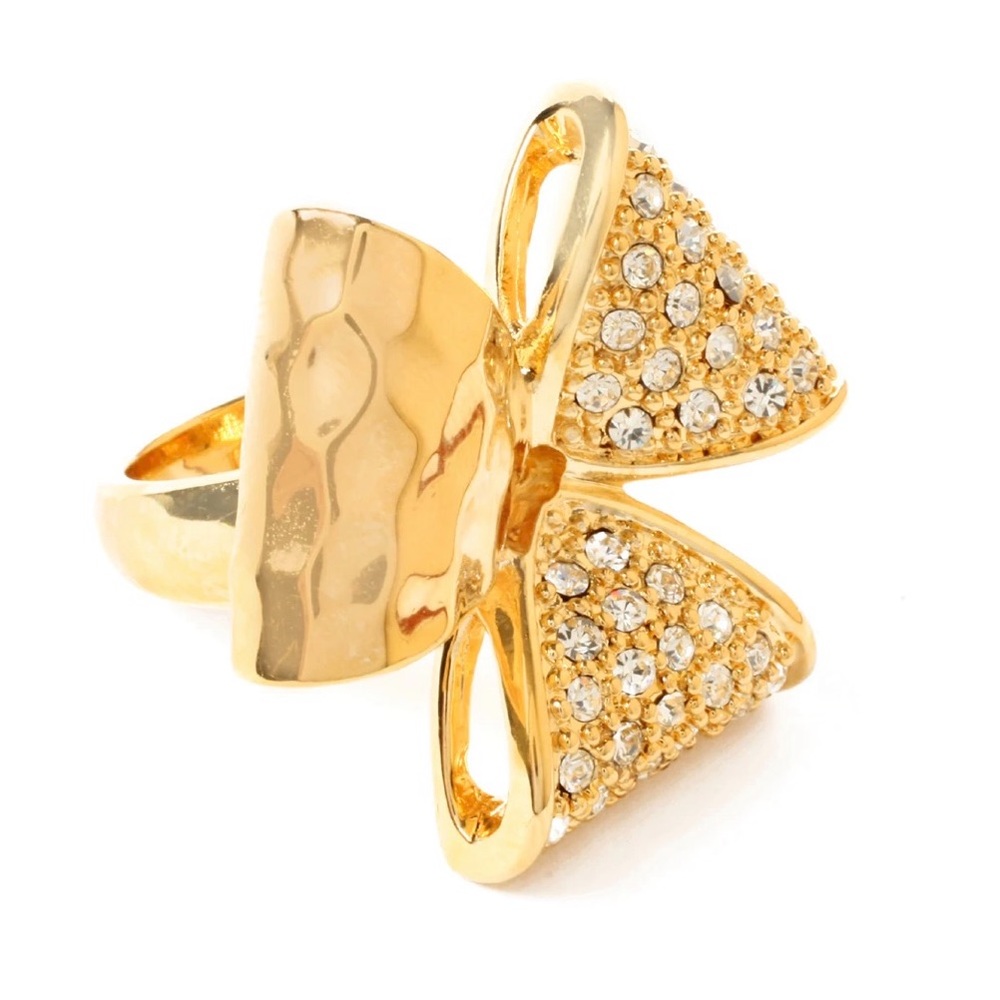 Amrita Singh Violetta Ring